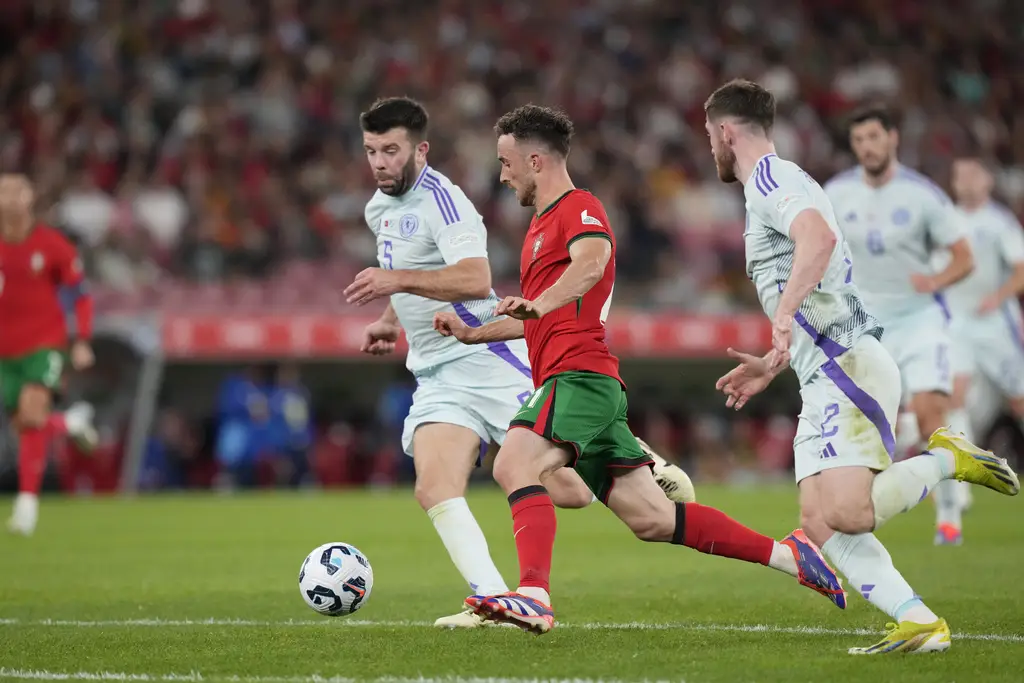 Portugal Bangkit dari...