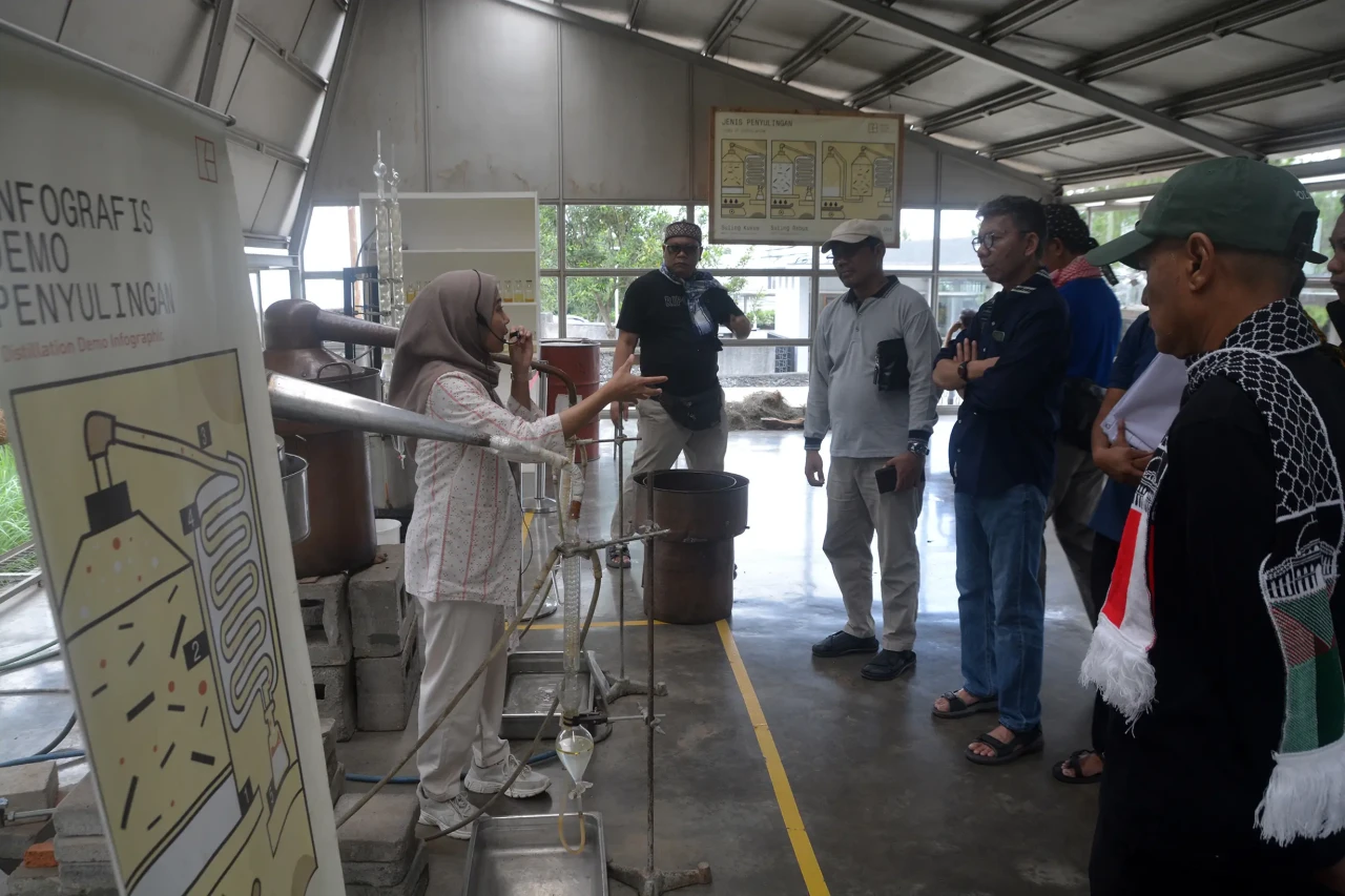 Semerbak Aroma Wangi...
