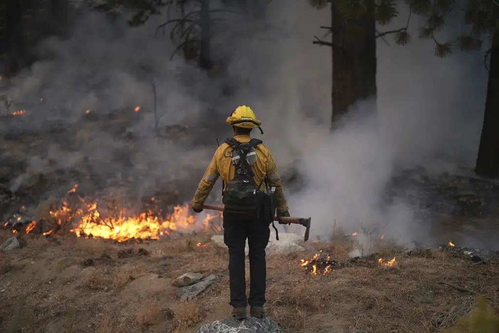 Kebakaran Hutan di California...