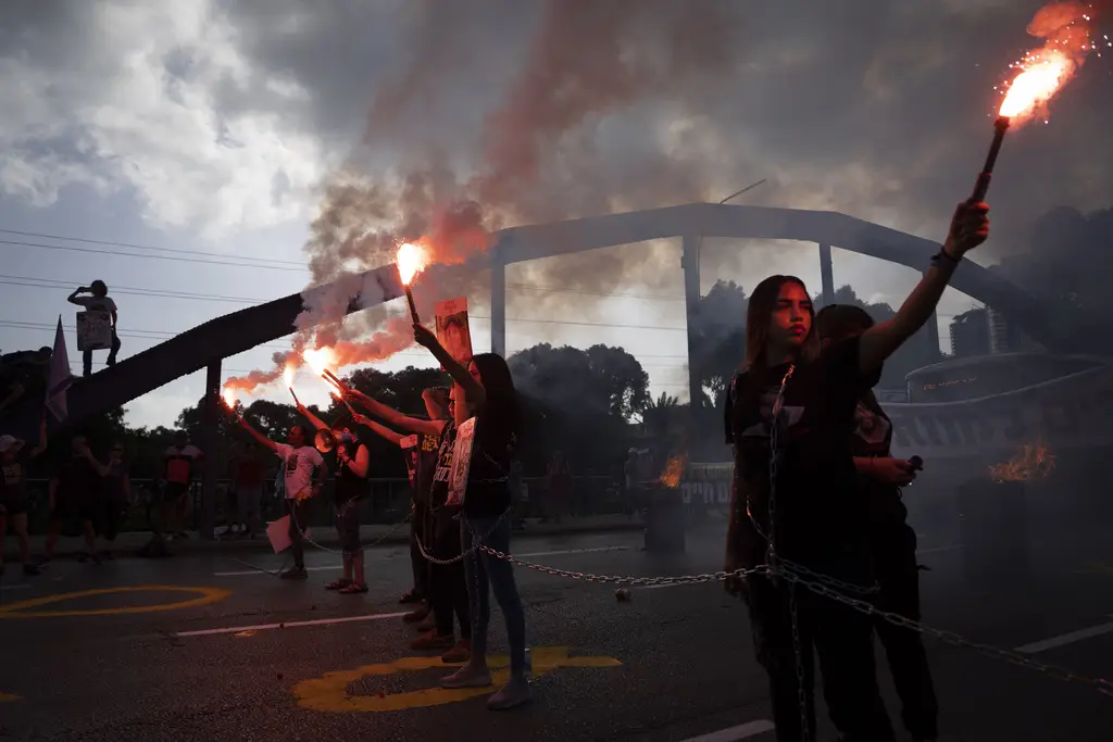 Protes di Tel Aviv:...