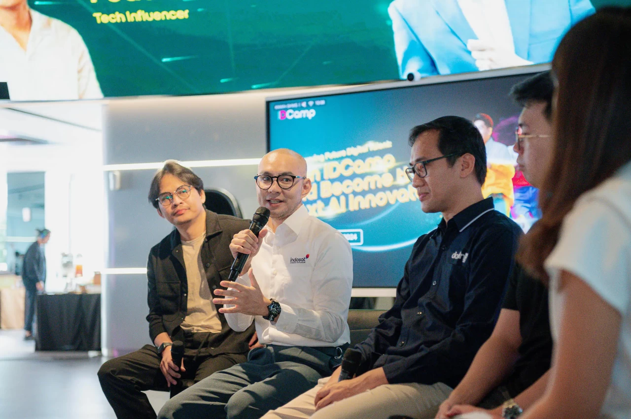 Indosat Meluncurkan...