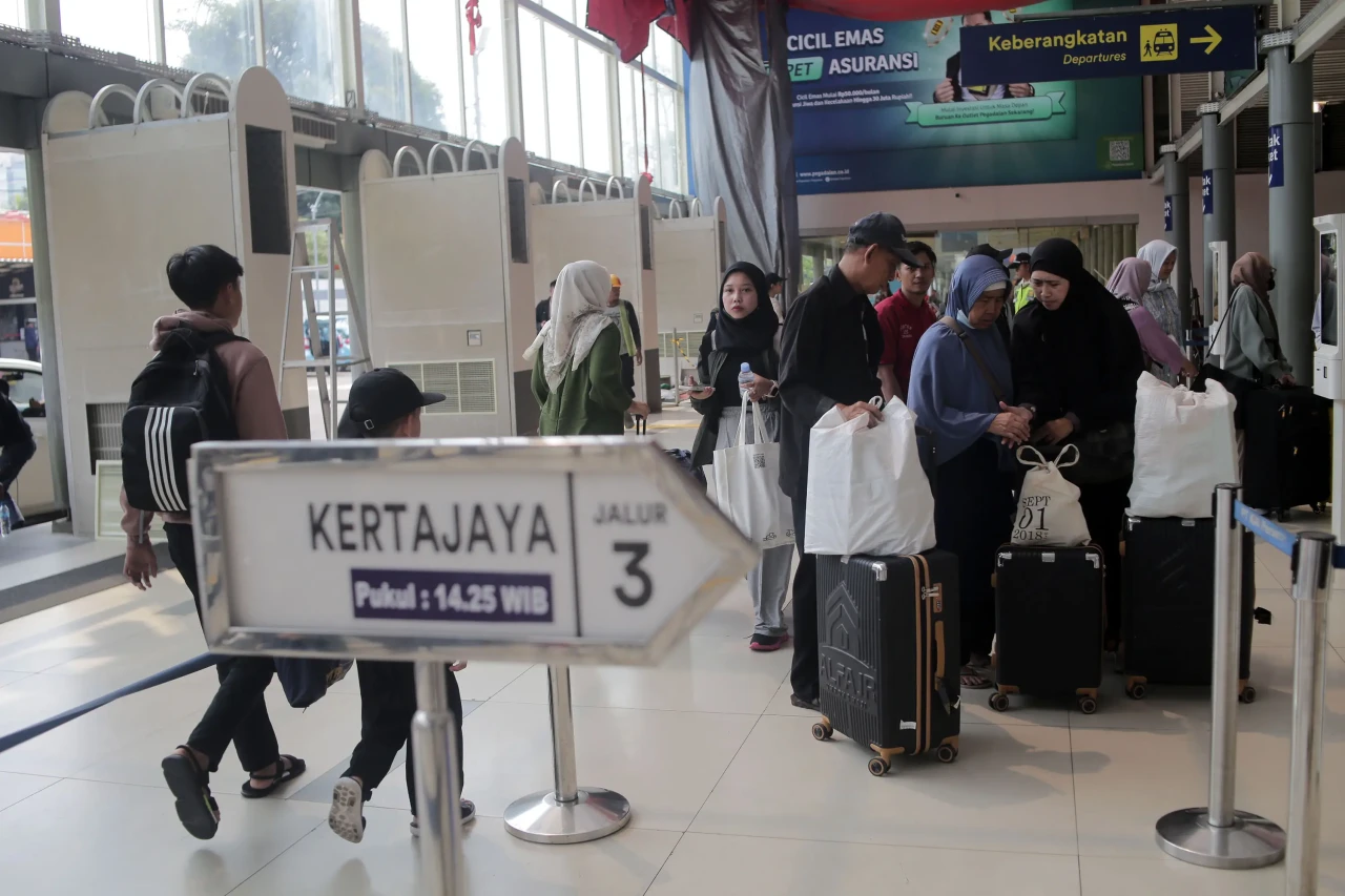 Peningkatan Jumlah Penumpang...