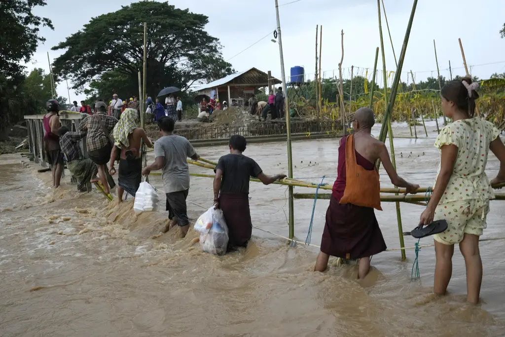 Banjir dan Tanah Longsor...