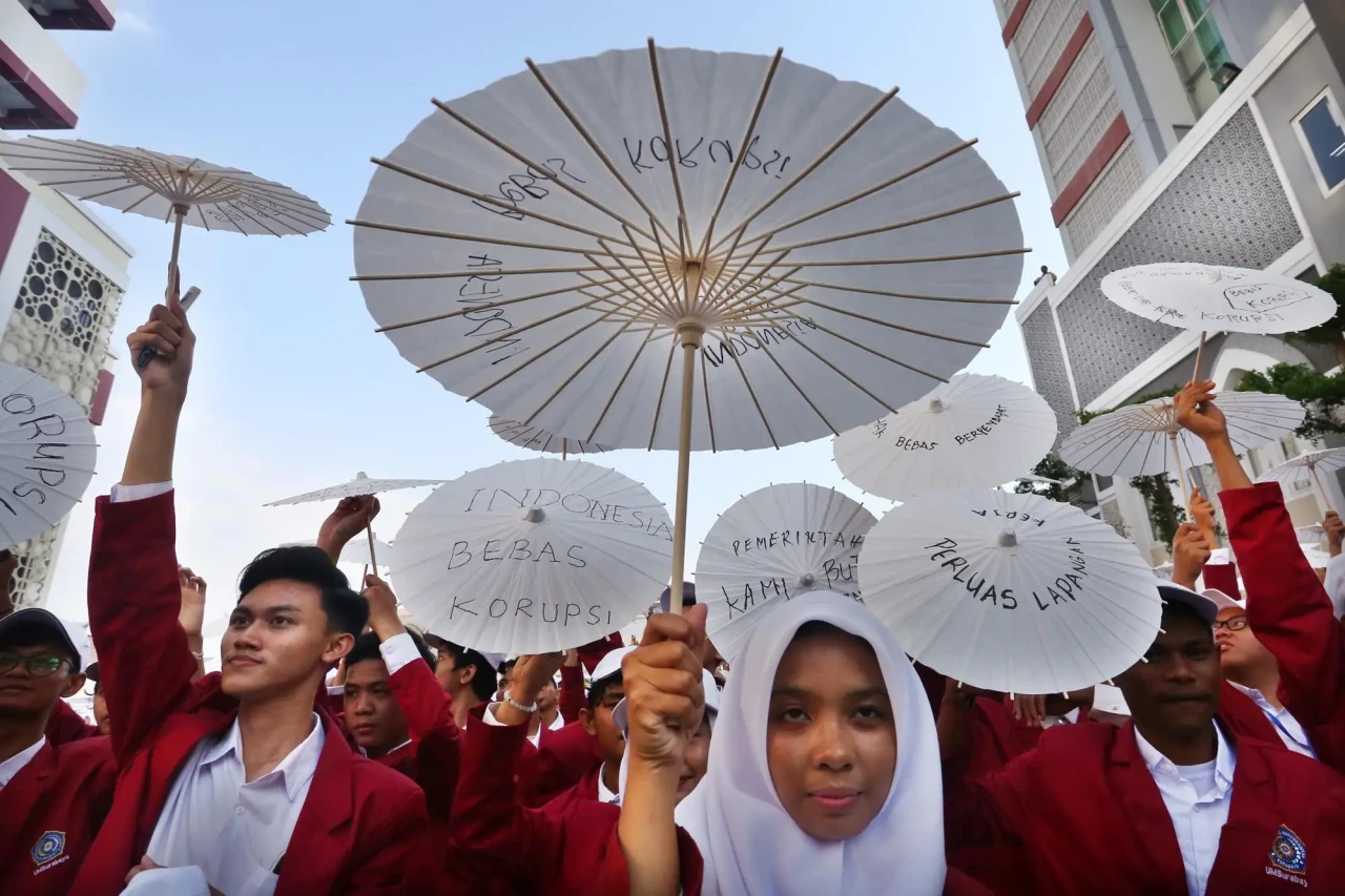 Mahasiswa Baru UM Surabaya...