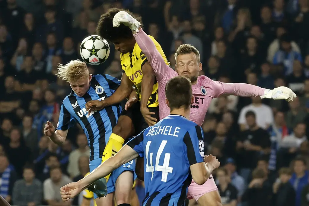 Dominasi Dortmund: Libas...