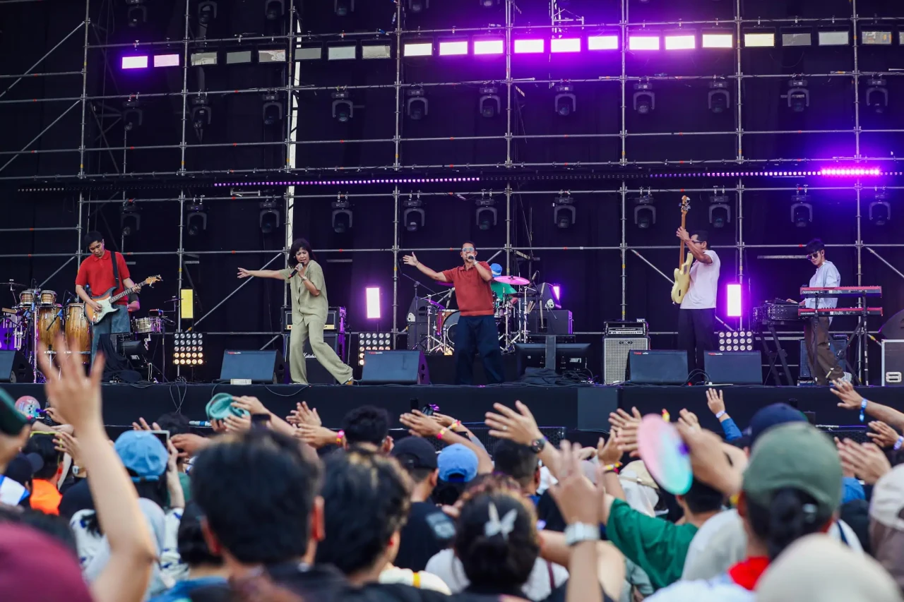 MALIQ & D’Essentials...