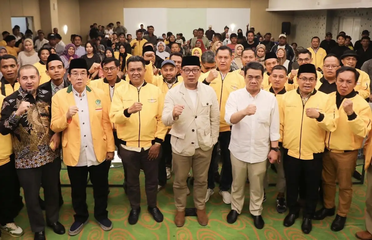 Dukungan Makin Deras,...