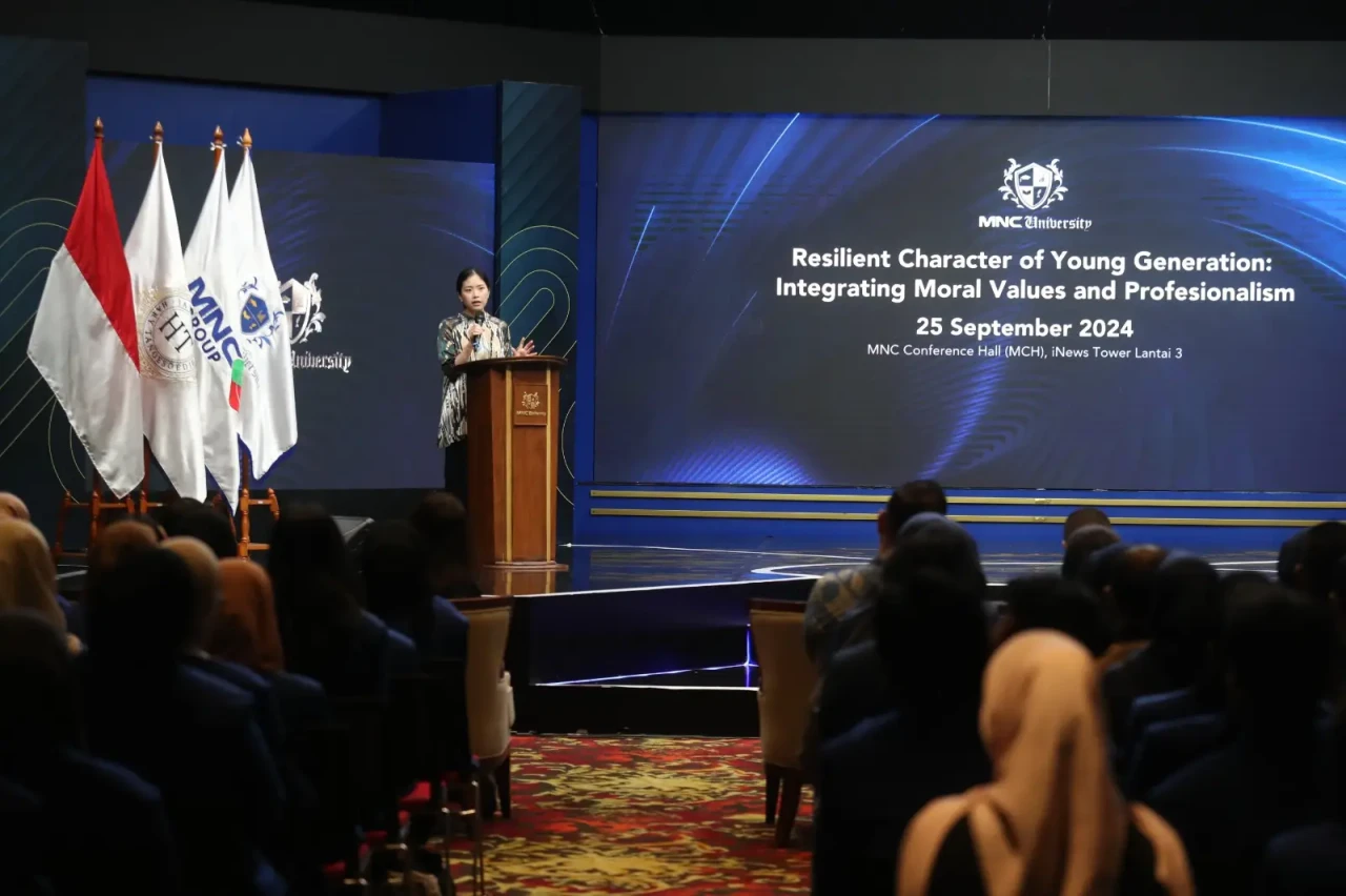Kuliah Umum oleh Ketum...
