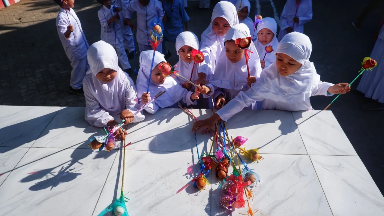 Peringatan Maulid Nabi...