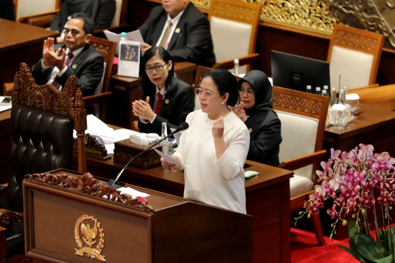 Puan Maharani Menangis...