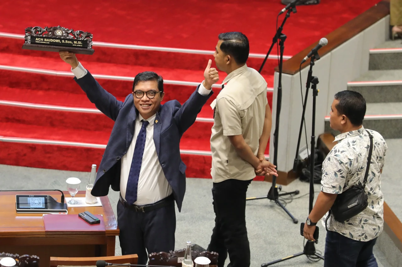 Kenangan Akhir, Anggota...