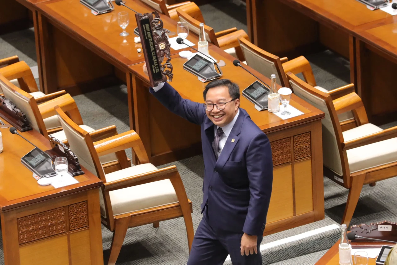 Kenangan Akhir, Anggota...