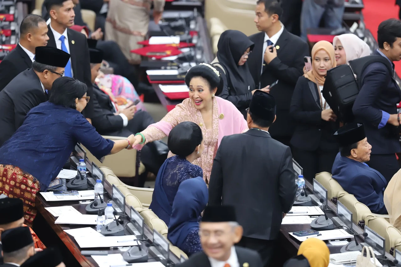 Potret Pelantikan Anggota...