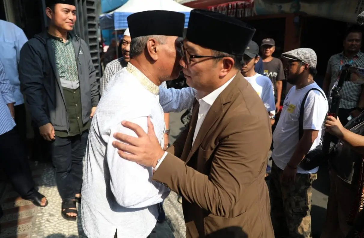 Ridwan Kamil Berkomitmen...