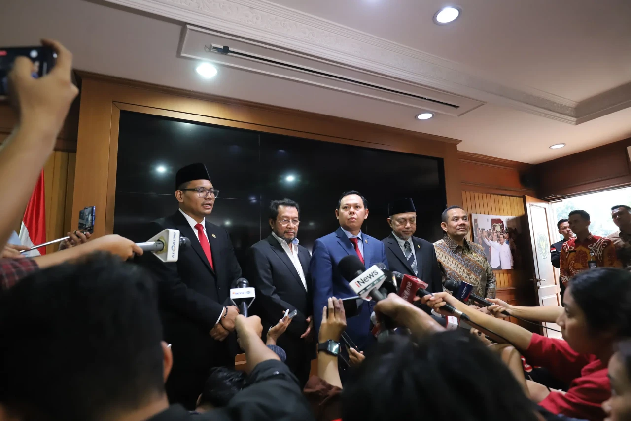 Pimpinan DPD Sambangi...