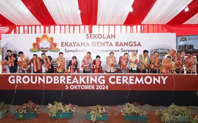 Mulai Dibangun, Sekolah...