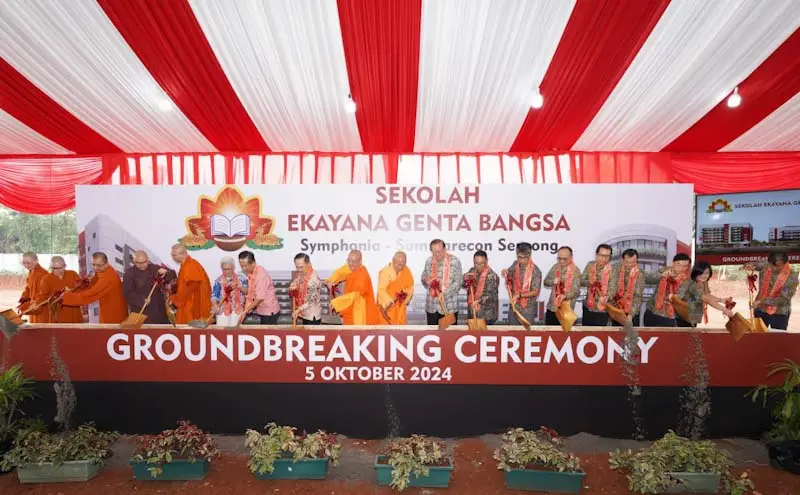 Mulai Dibangun, Sekolah...