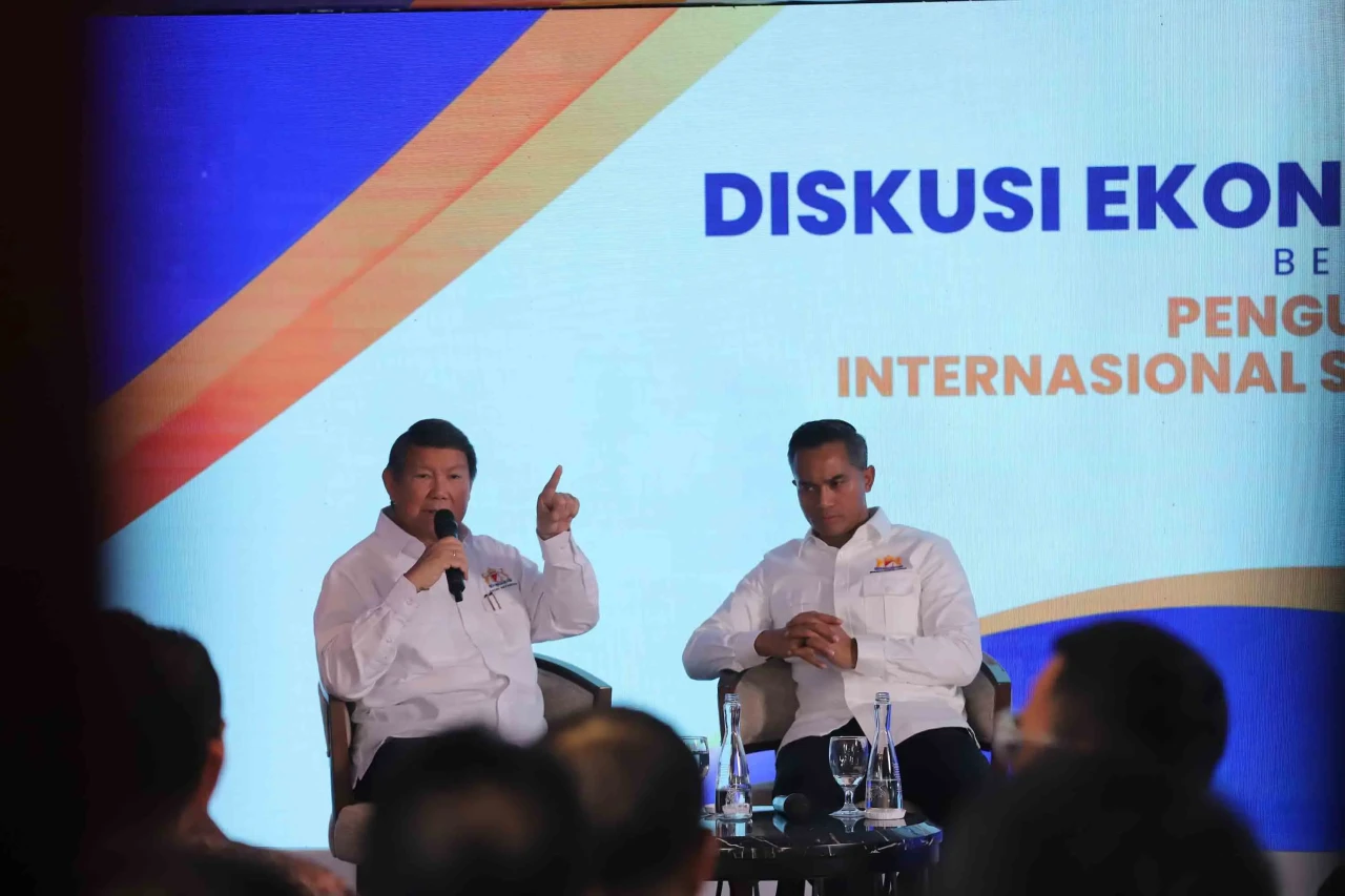 Diskusi Ekonomi dan...