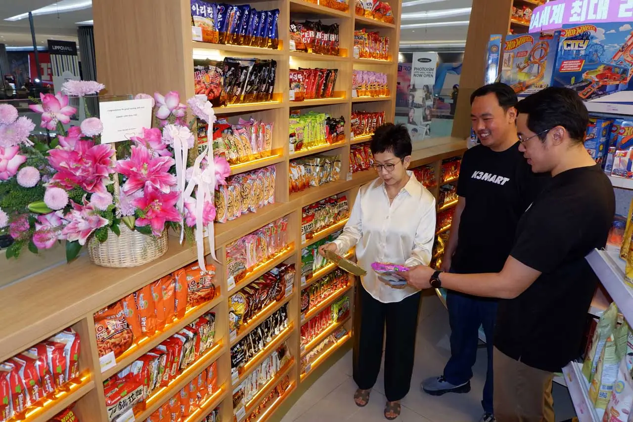 K3Mart Lippo Puri Hadirkan...