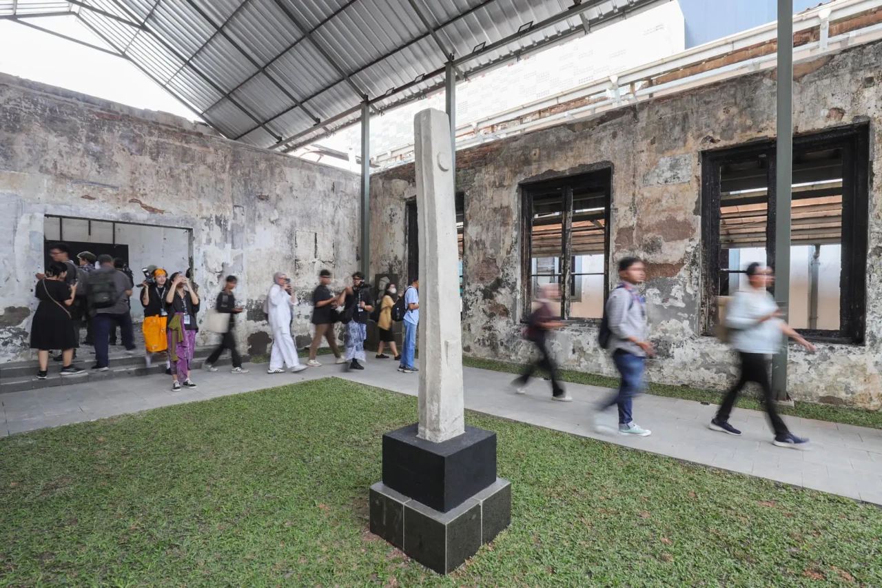 Museum Nasional Kembali...