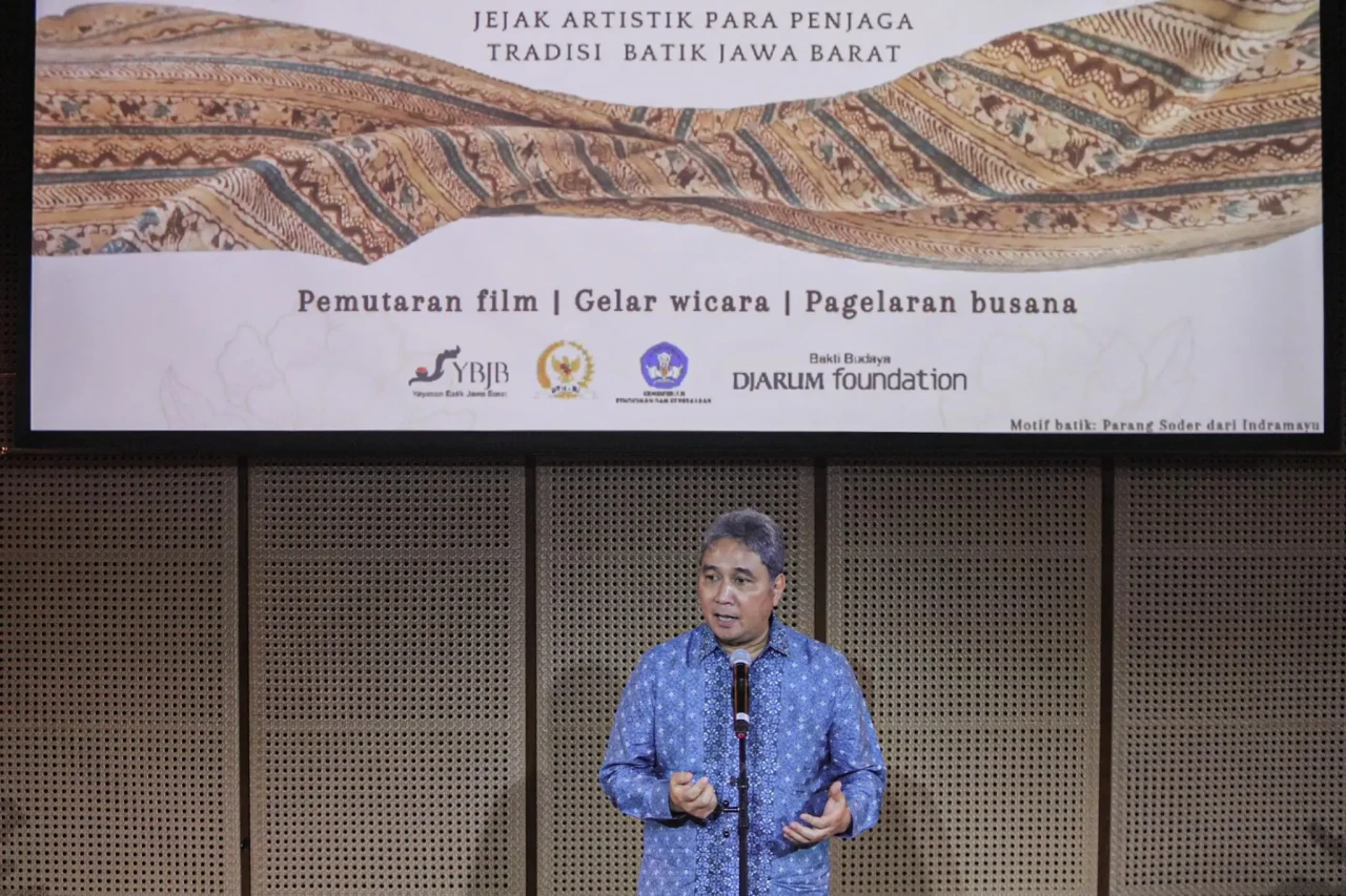 Upaya Pelestarian Batik...
