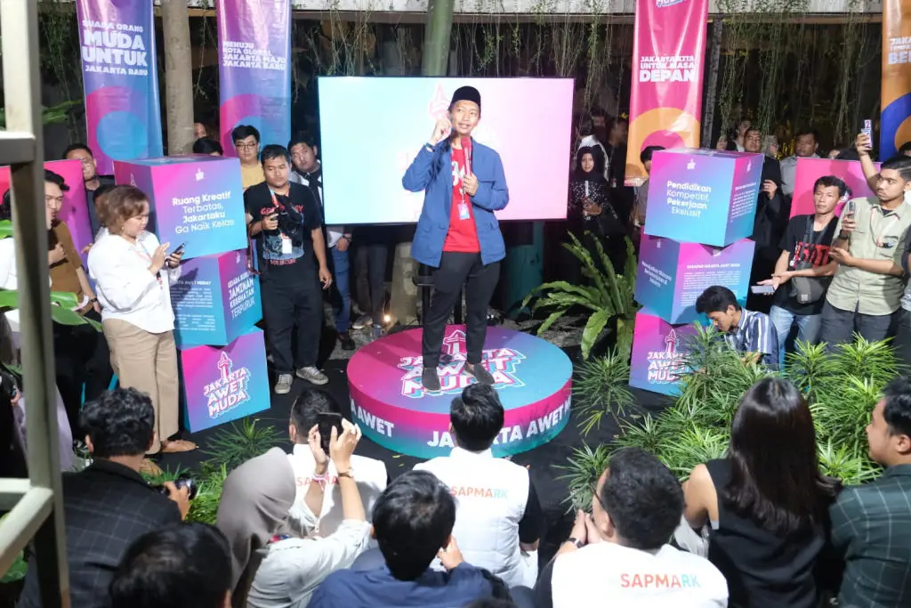 Jakarta Awet Muda: Semangat...