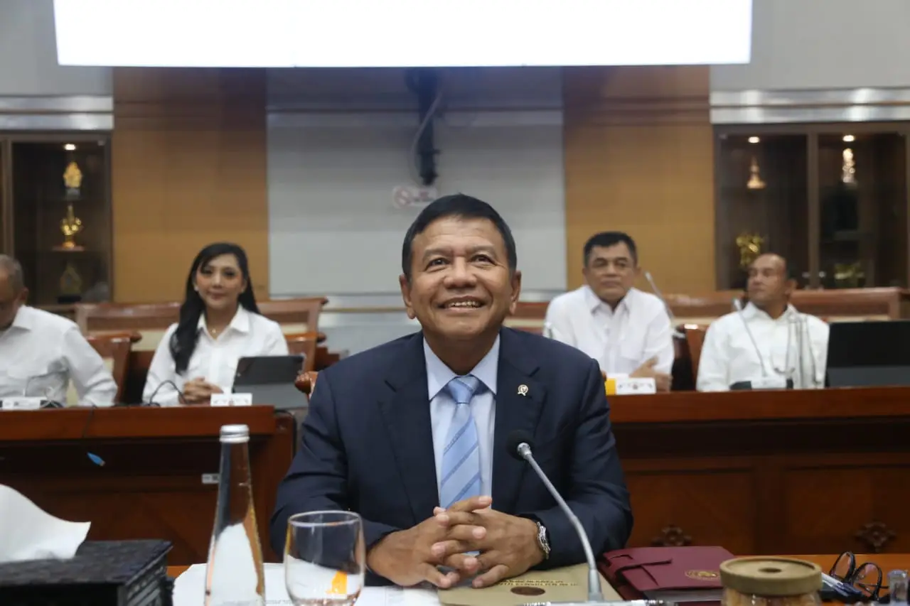 Uji Kelayakan dan Kepatutan...