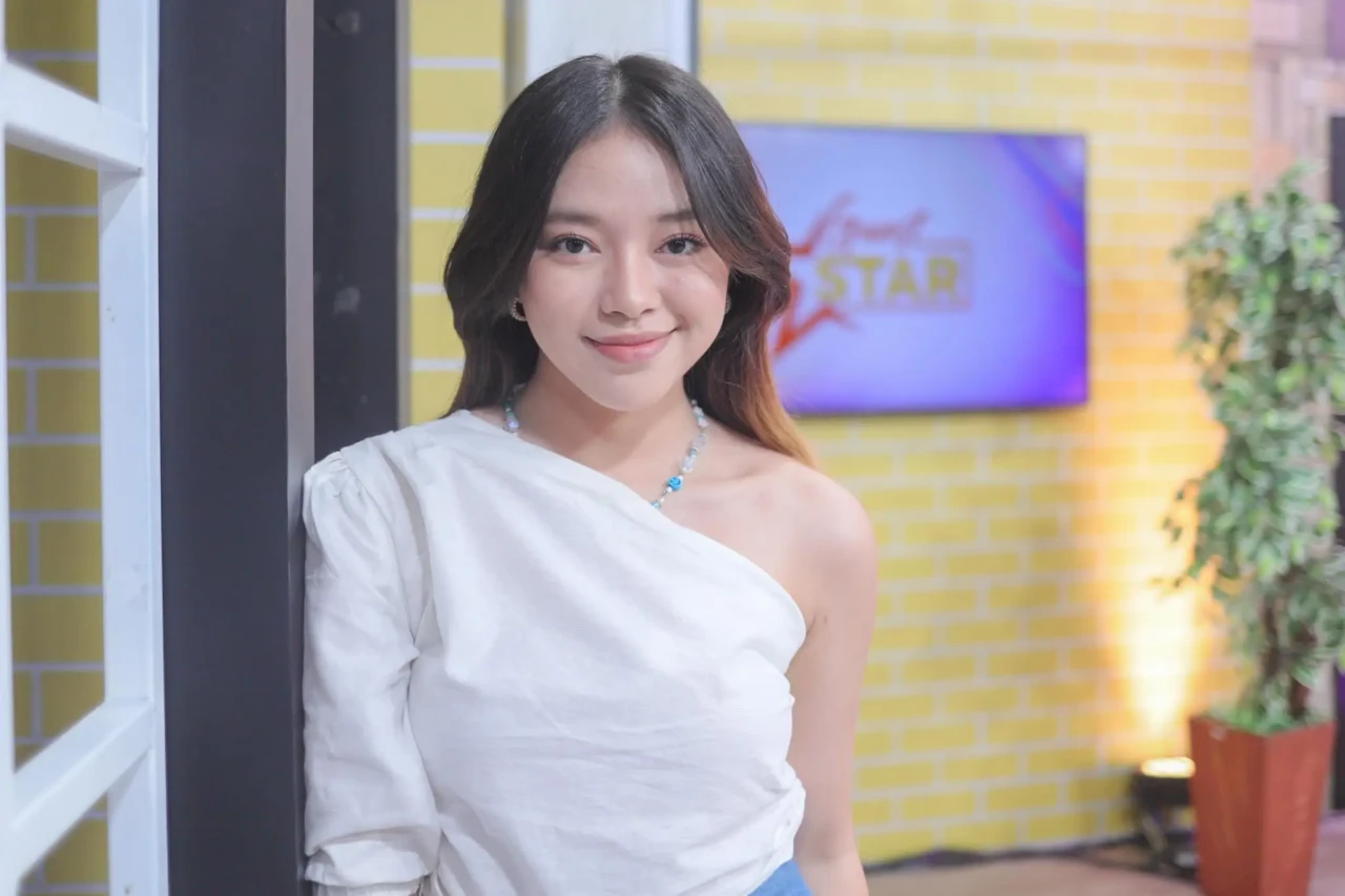 Anneth Delliecia Rilis...