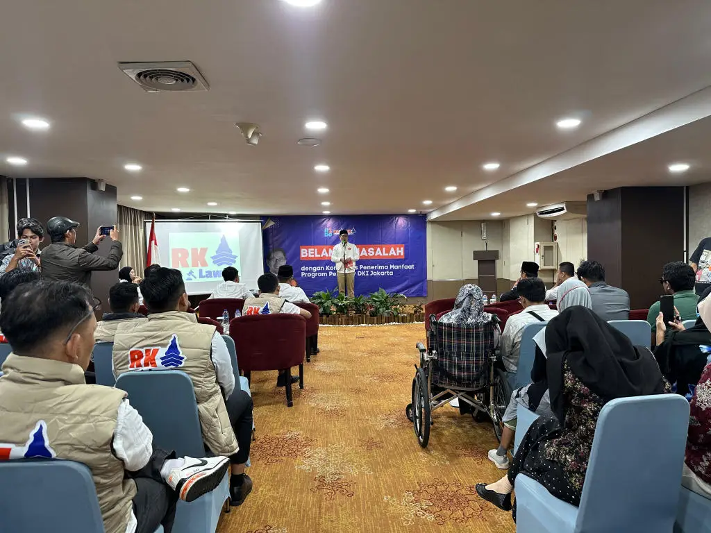 Ridwan Kamil Ajak Komunitas...