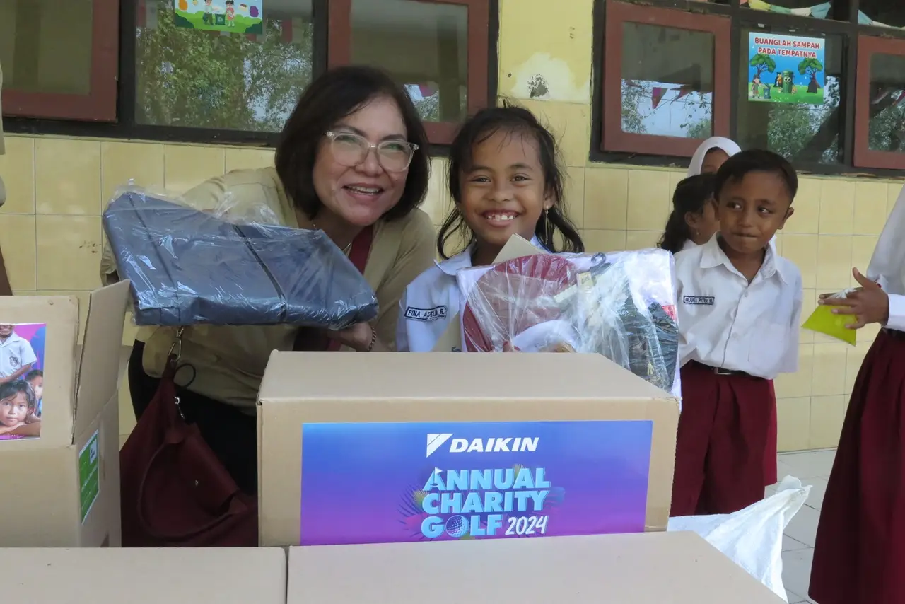 Bantuan Perlengkapan...