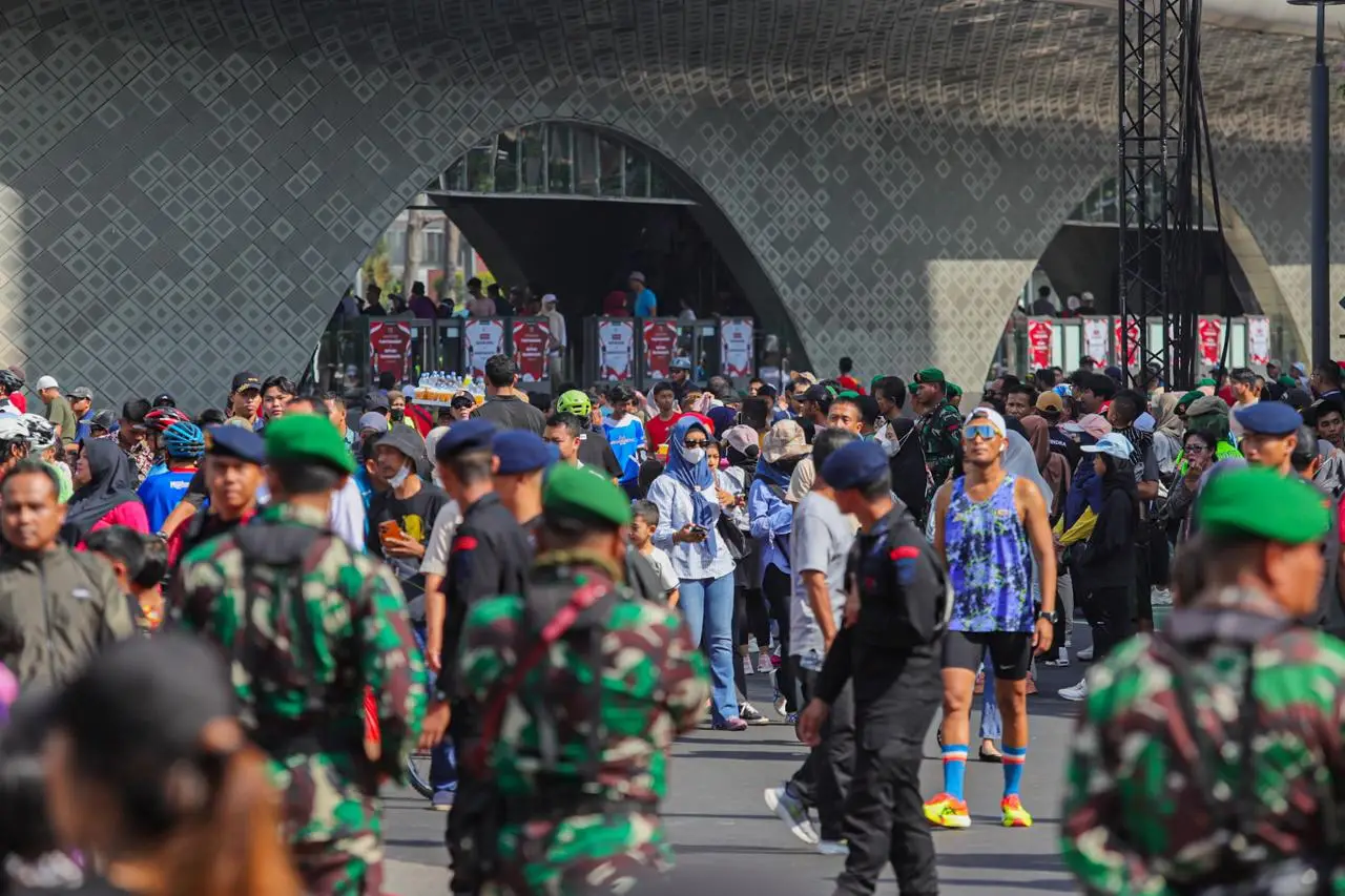 Suasana Pesta Rakyat...