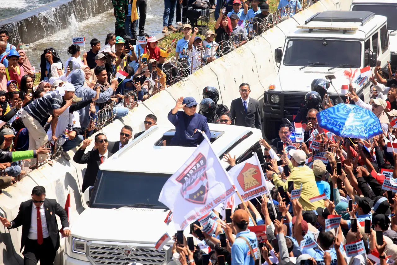 Naik Maung Garuda, Prabowo...