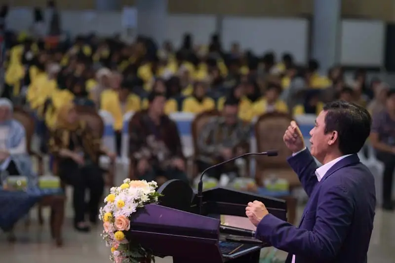 Dirut BTN Beri Kuliah...