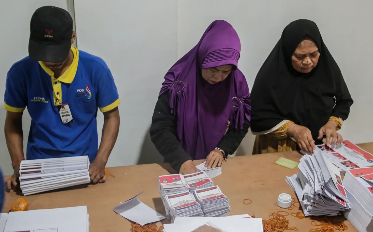 KPU Jakarta Pusat Gelar...