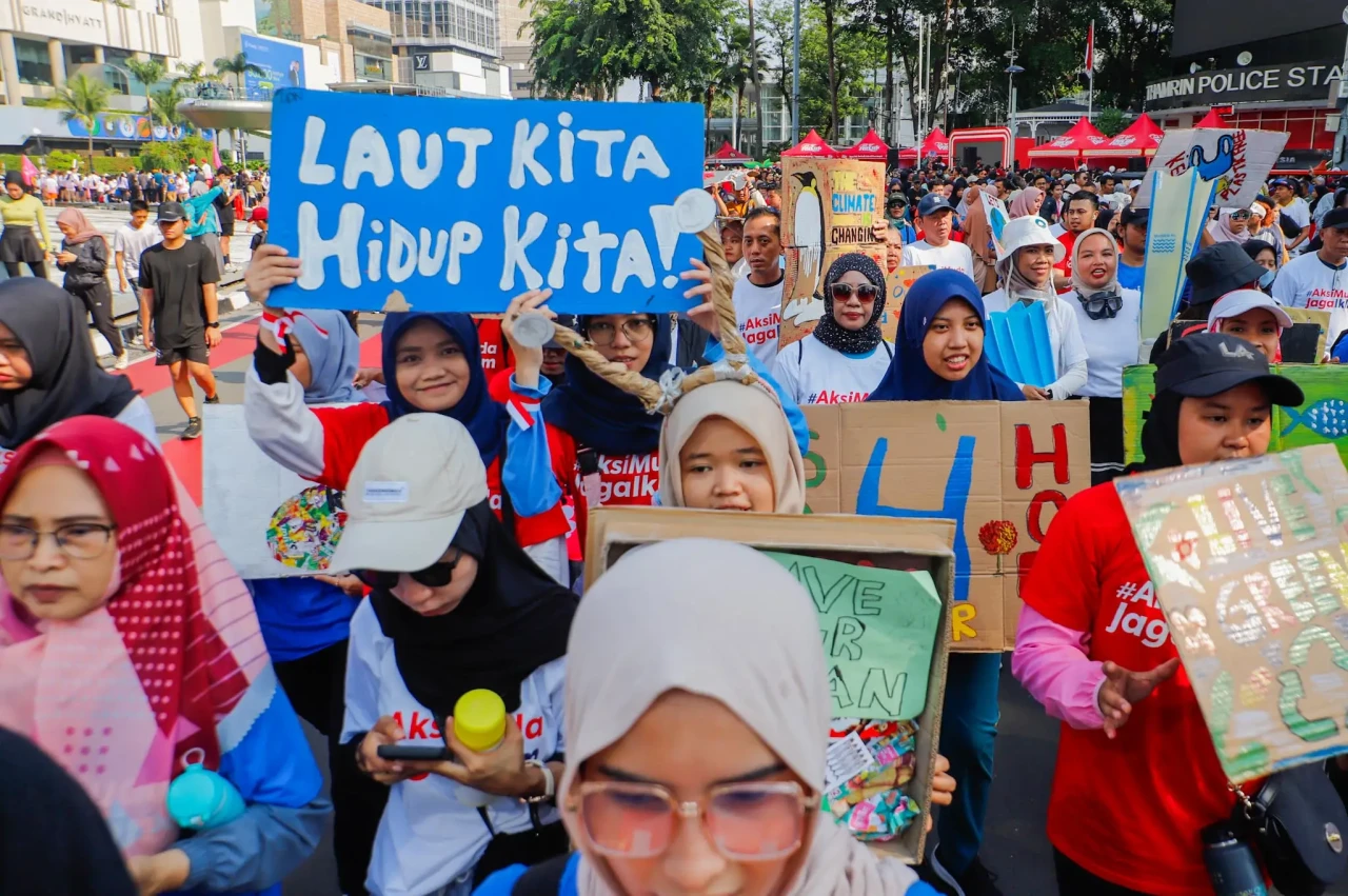 Aksi Pawai Jaga Tanah...