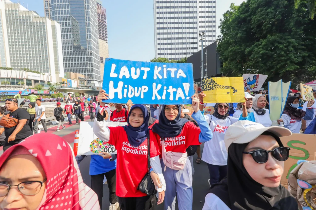 Aksi Pawai Jaga Tanah...