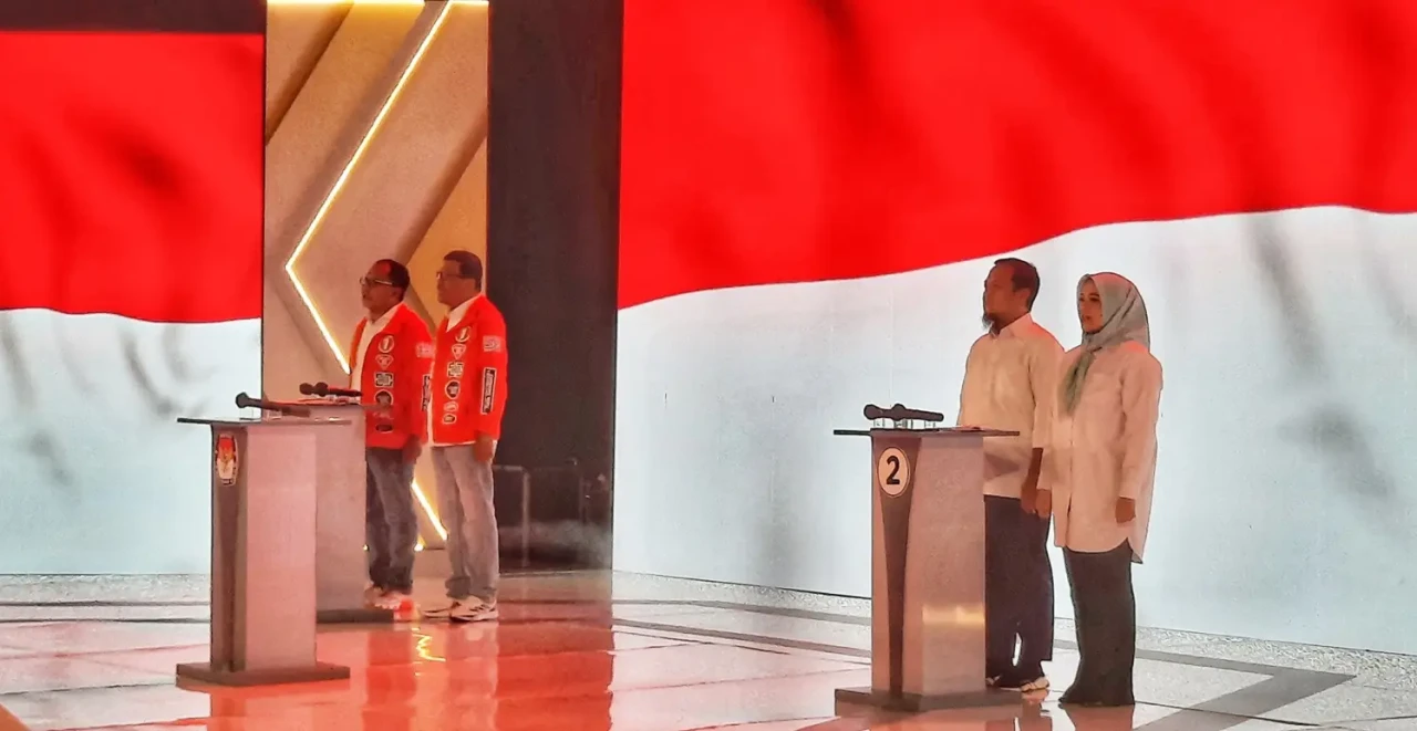 Debat Perdana Pilgub...