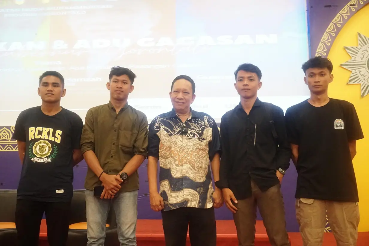 Berikan Pandangan Soal...