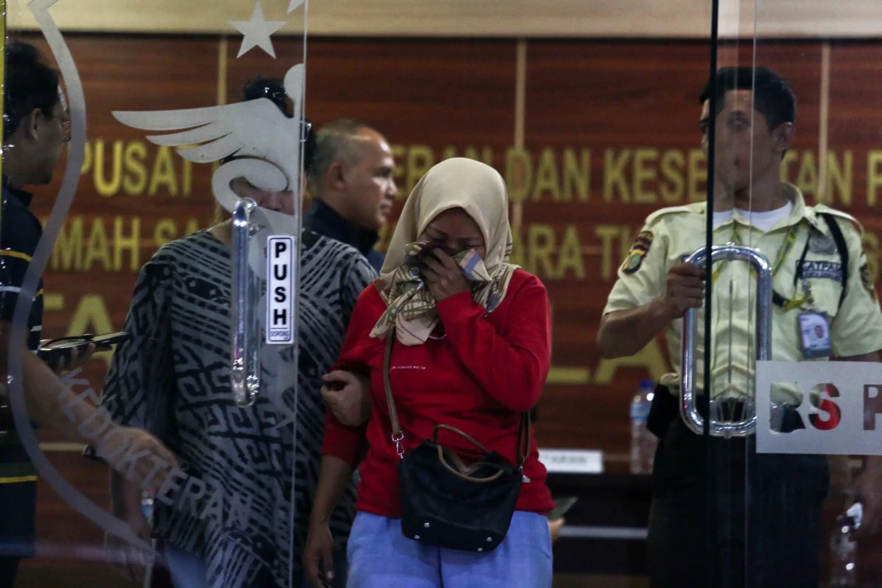 Tangis Histeris Keluarga...