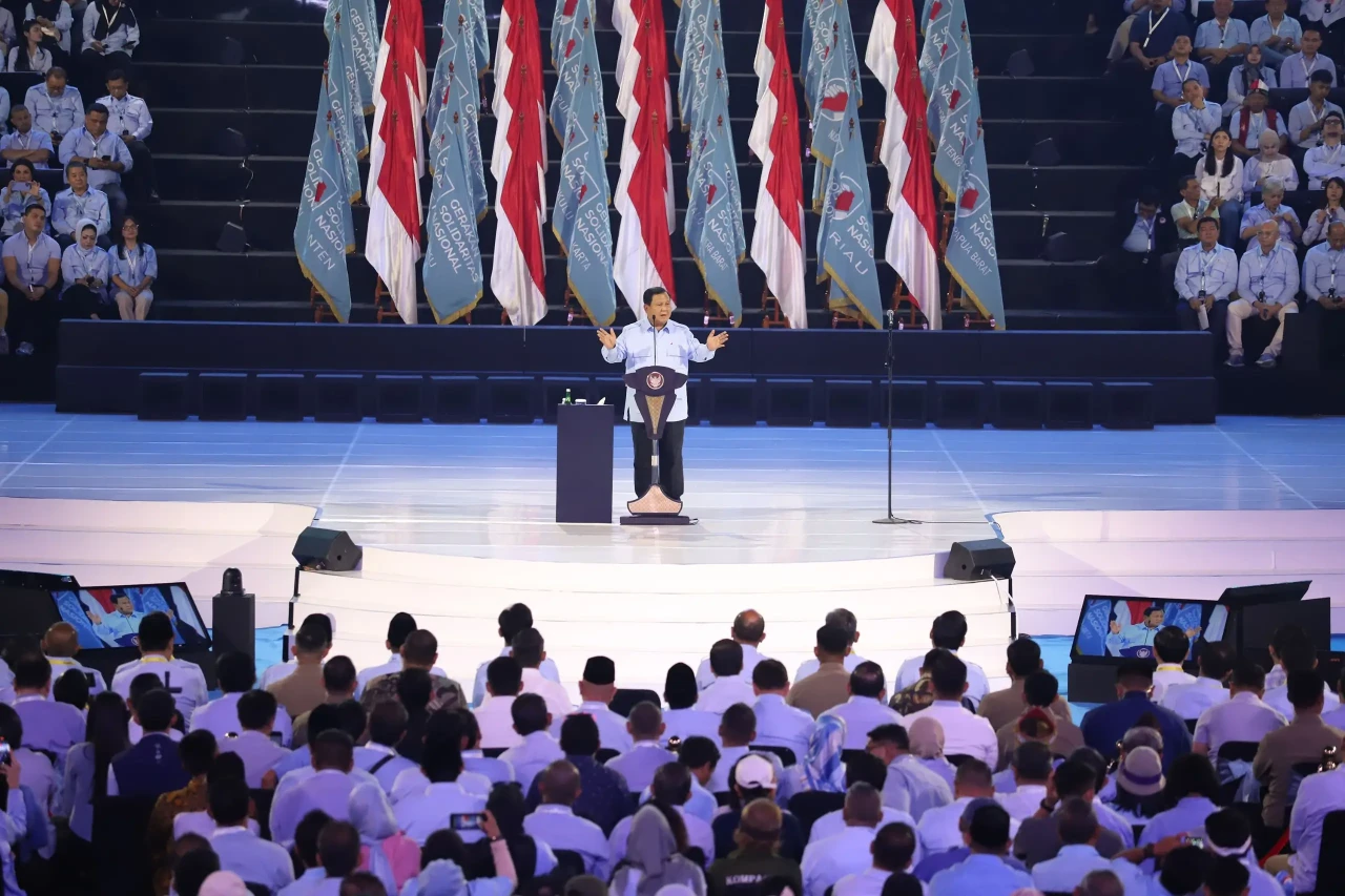 Prabowo Subianto Hadiri...