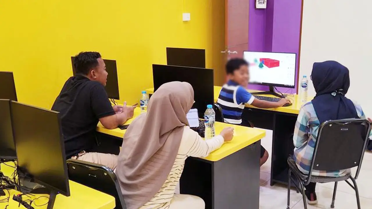 Atasi Kecanduan Gadget...