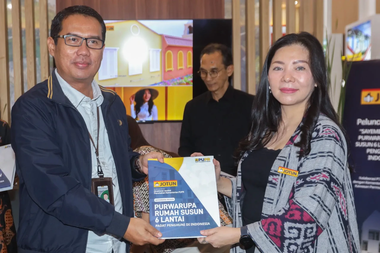 Peluncuran Buku Kompilasi...