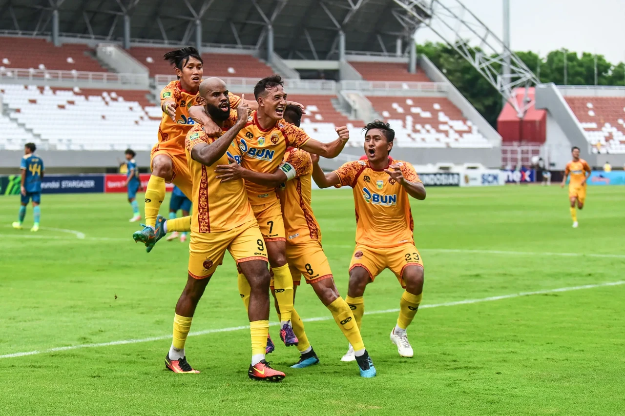 Liga 2 Indonesia 2024/2025:...
