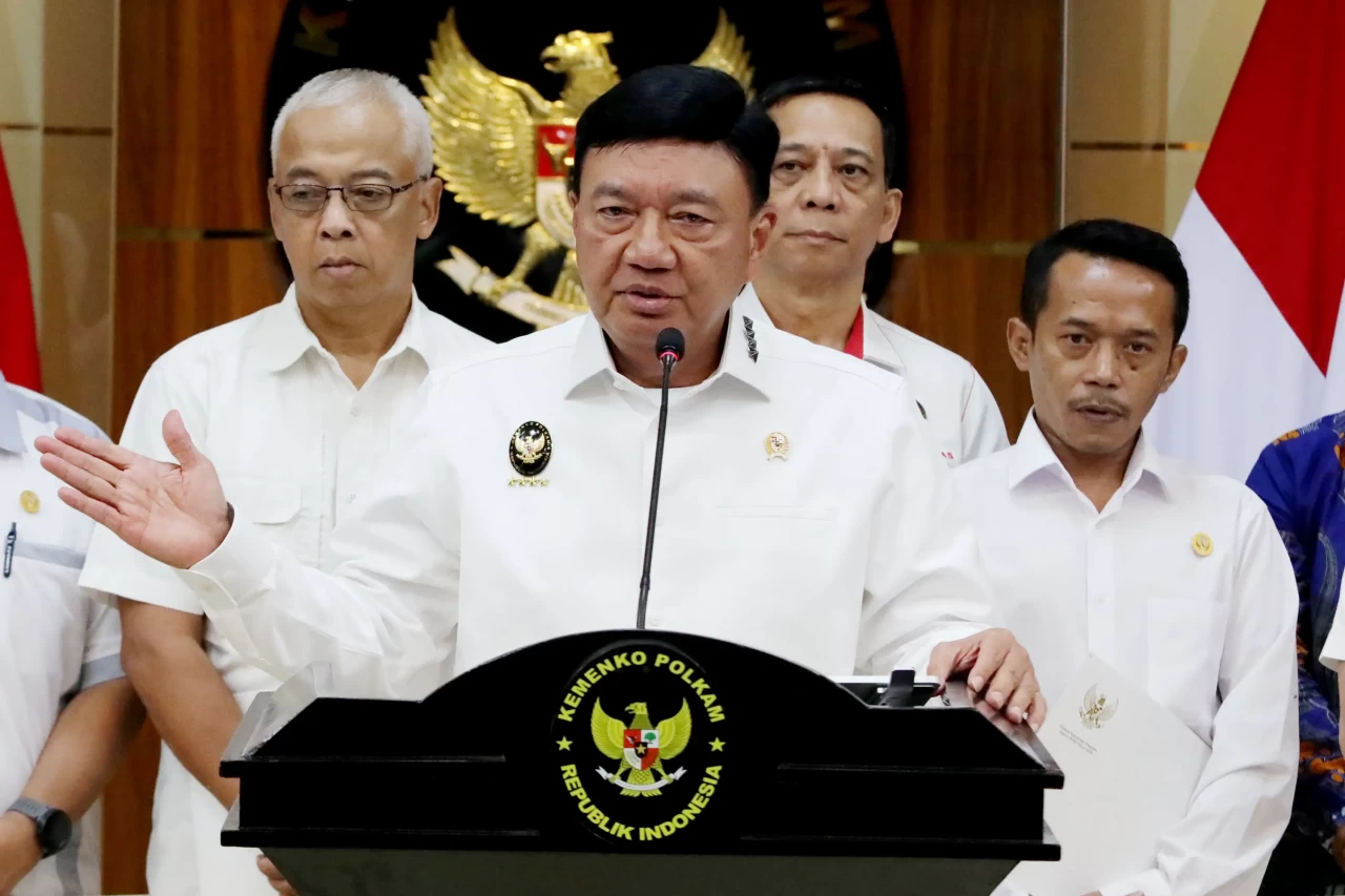 Menko Polkam Budi Gunawan...