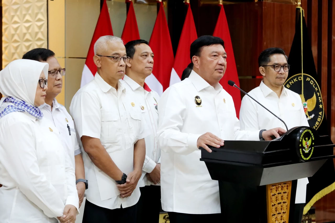 Menko Polkam Budi Gunawan...