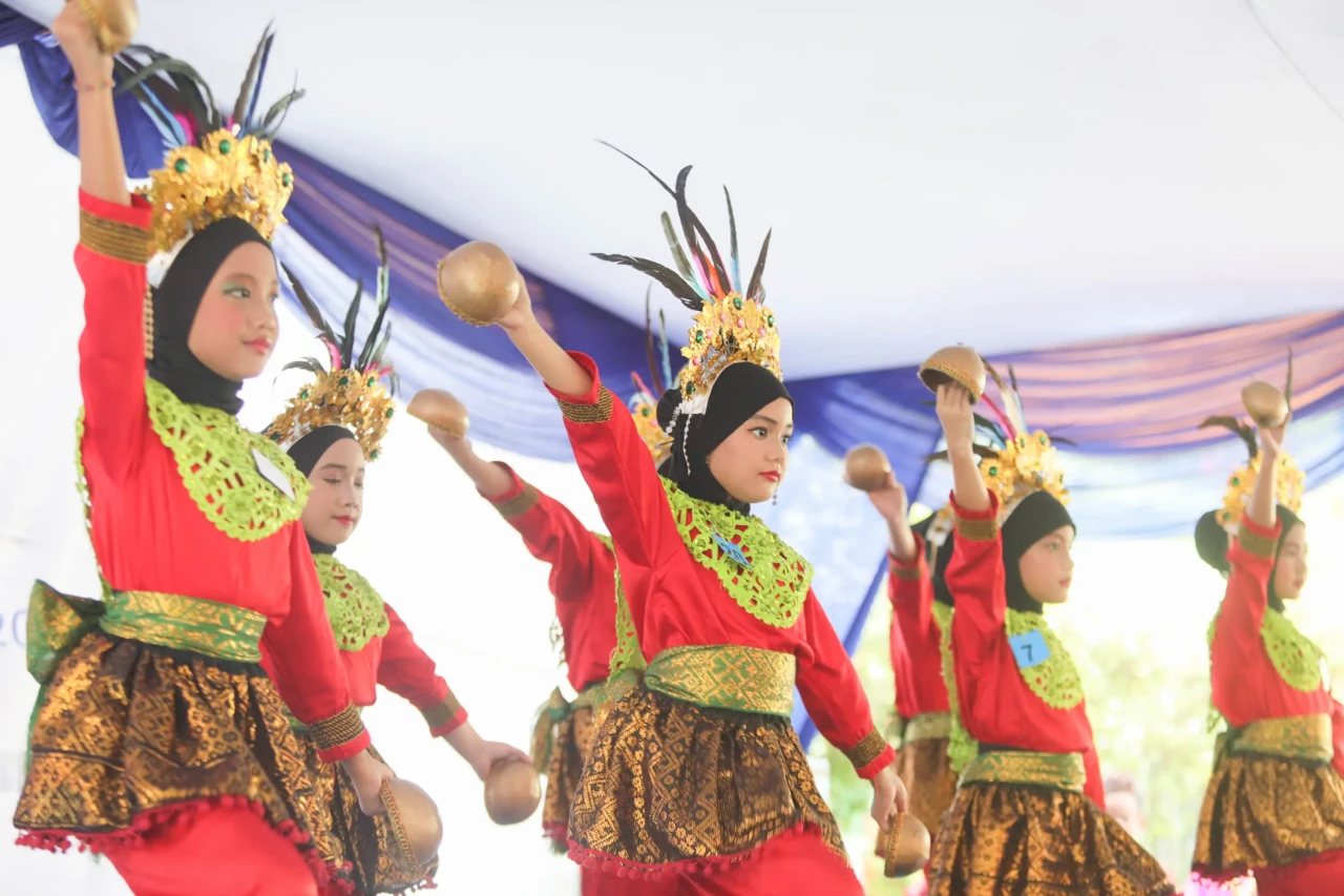 Keseruan Peringatan...