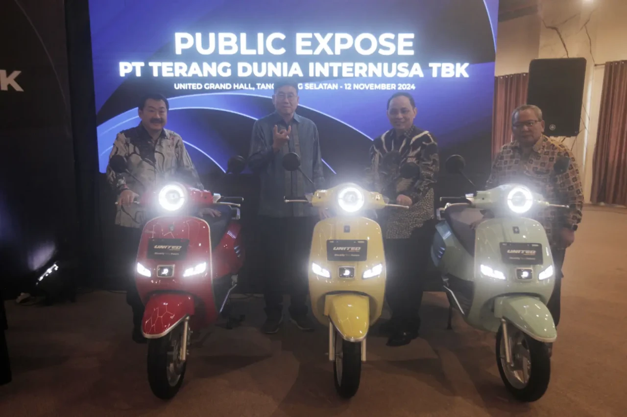 Public Expose UNTD,...