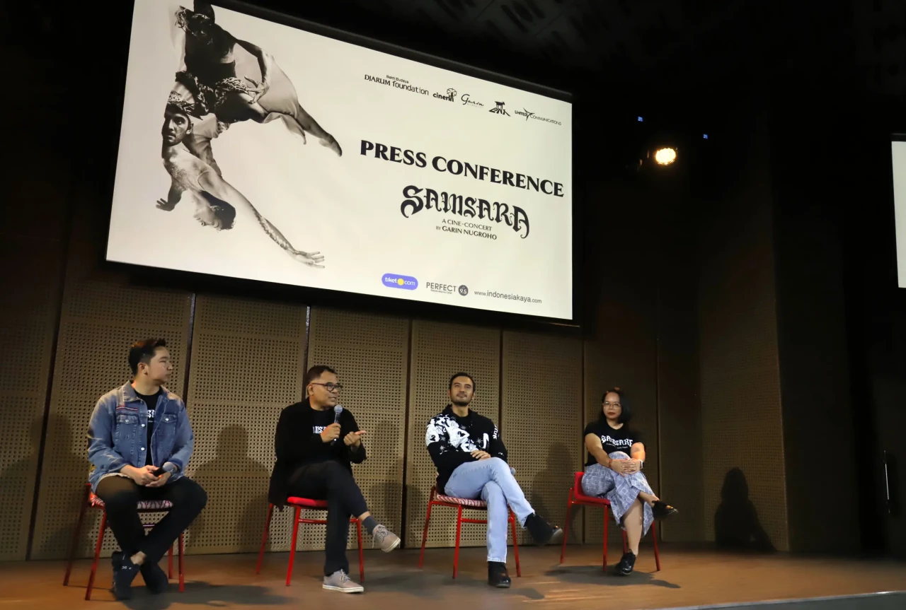 Jelang Film Bisu Hitam...