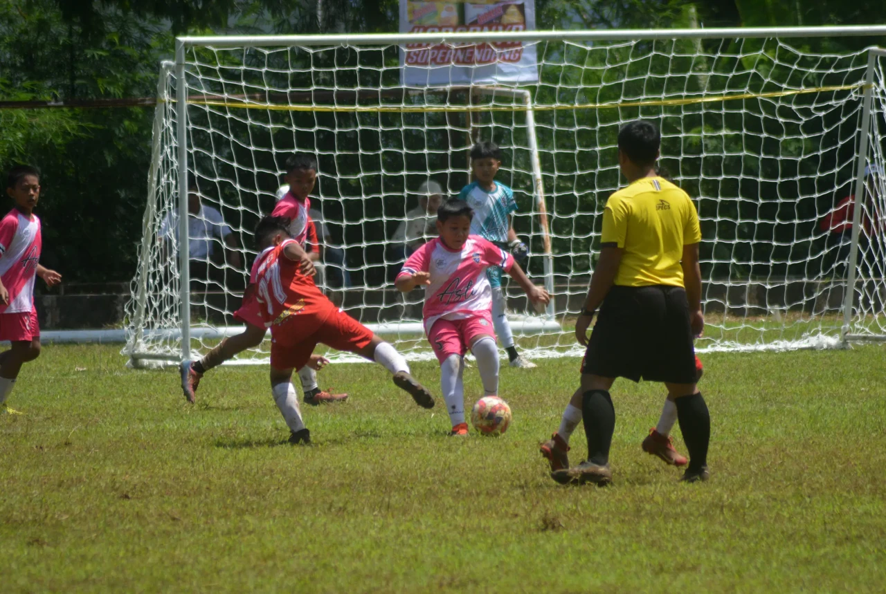 Puncak Sejuta Bola Superco...