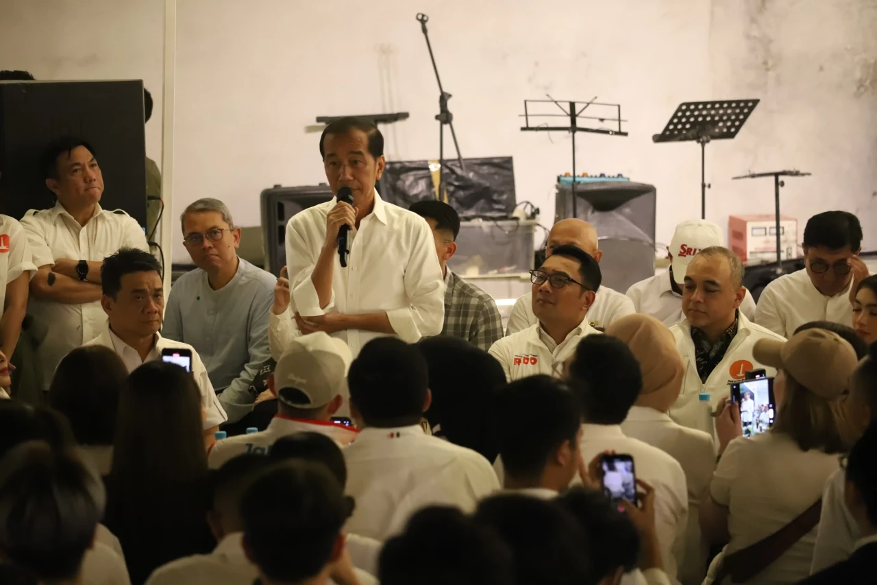 Jokowi Dukung Ridwan...
